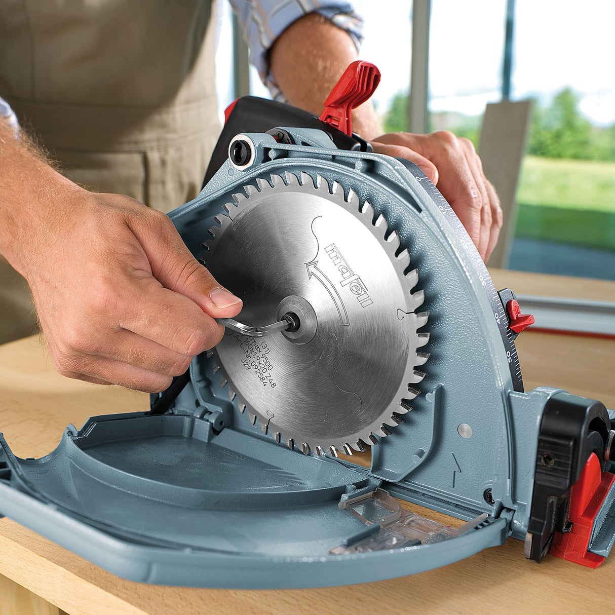 Mafell cordless plunge saw MT 55 18 M bl PURE in the T-MAX - 91E002 